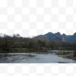 风光秀丽险峻的山峰