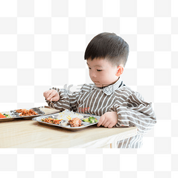 在幼儿园吃饭的孩子