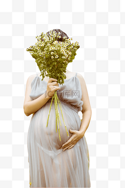 花丛里的孕妇