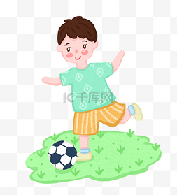 踢足球的小男孩PNG免抠图