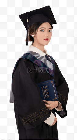 学士服女孩毕业季