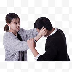 争吵家庭暴力女人掐男人耳朵