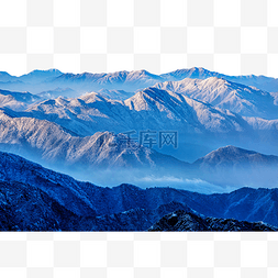 白雪皑皑的群山图片_冬季雪山山区山川景色云海