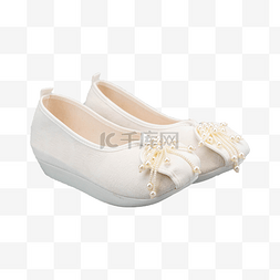 白色珍珠古风鞋