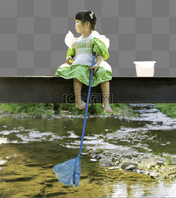 儿童小溪捞鱼