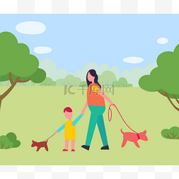 家庭妇女图片_公园森林病媒中的母狗和幼犬