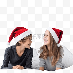 戴着红色圣诞帽的女孩和男孩青少