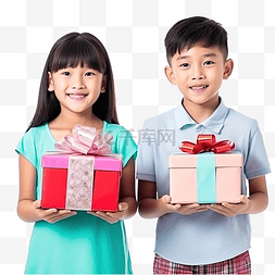 亚洲儿童拿着漂亮的礼盒，在圣诞