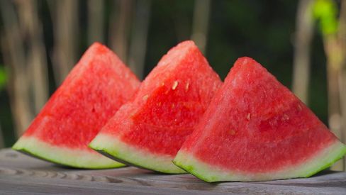 实拍夏日水果西瓜清凉水果夏日实拍