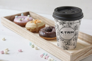 咖啡包装样机展示海报模板_甜品咖啡杯样机展示