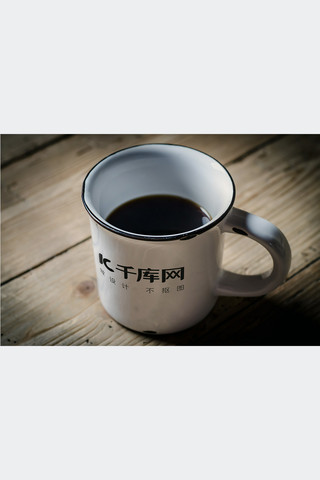 风格杯子海报模板_简洁风格杯子样机素材