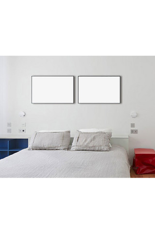 简洁风格背景海报模板_卧房墙上画框模板装饰效果灰色墙简洁风格样机