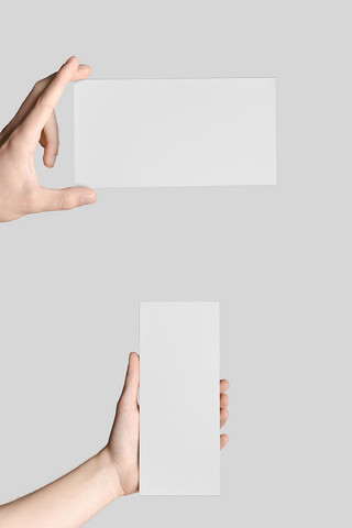 名片设计白色海报模板_手持卡片白色大气样机