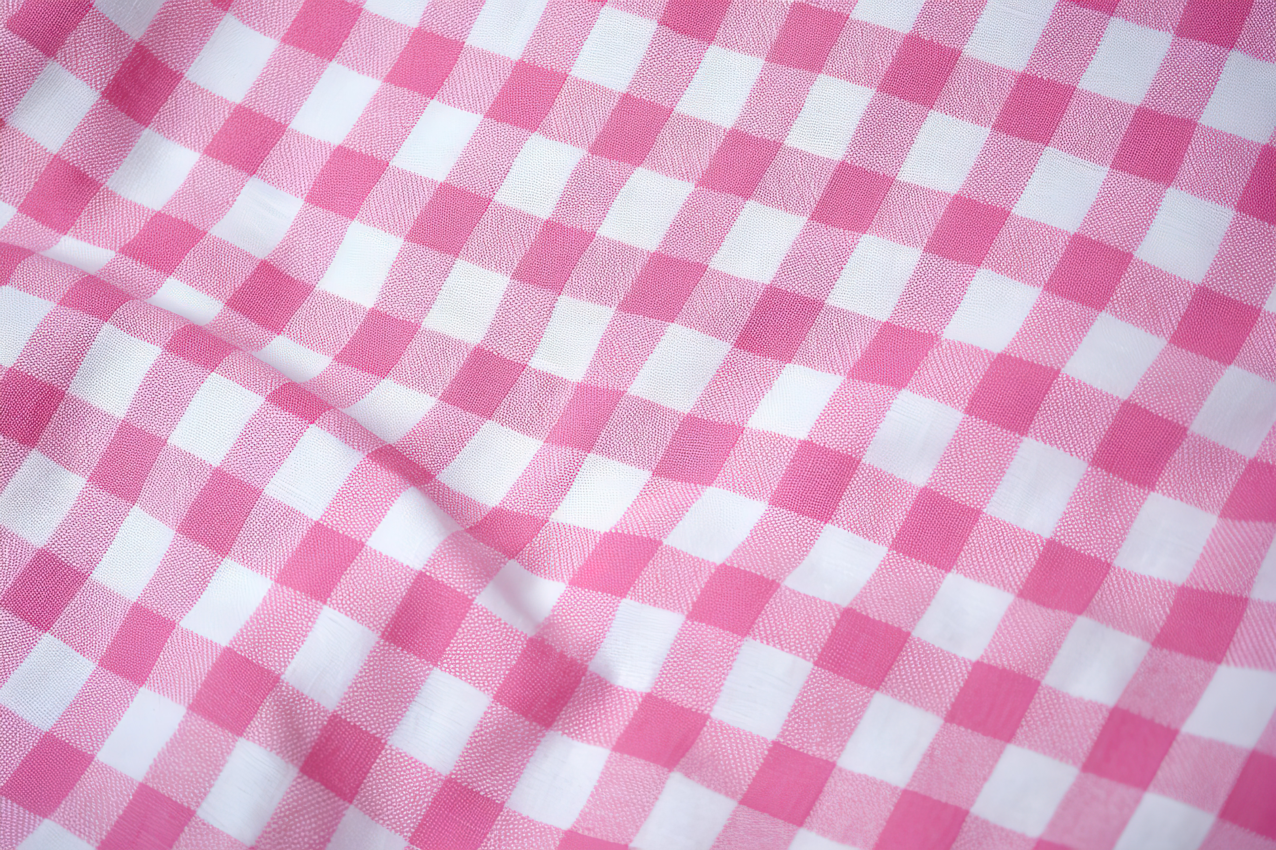 格子粉色布料图片