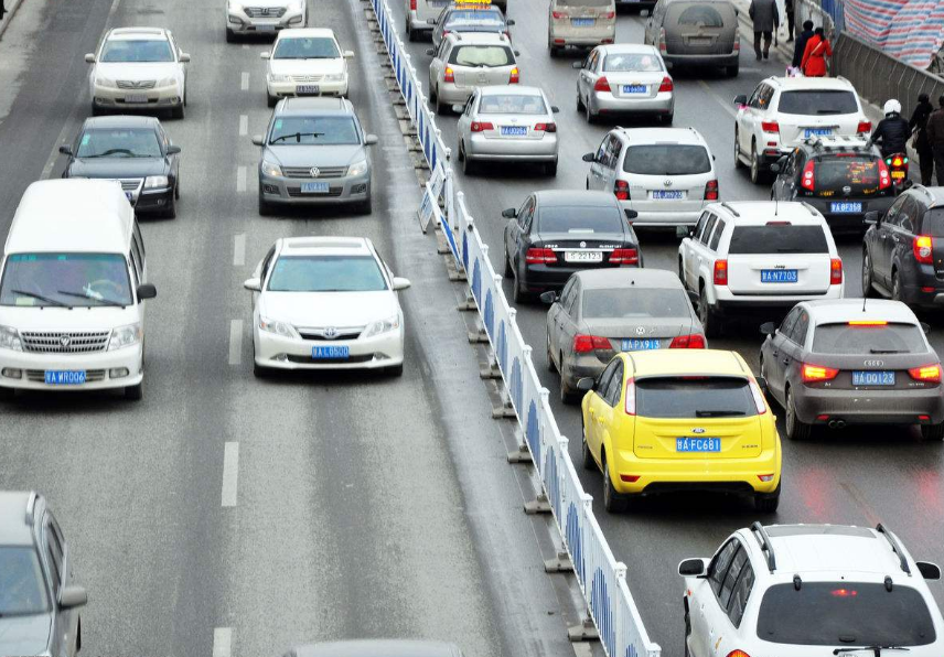 城市交通汽车鸣笛音效