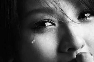 女人悲伤的哭泣声音效