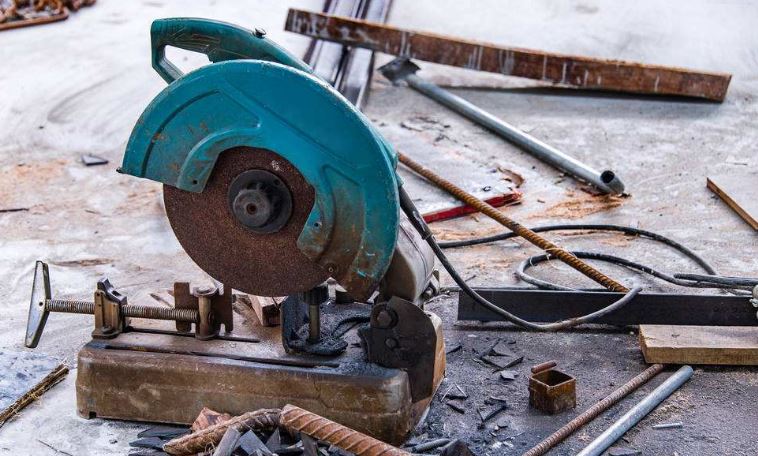 35工厂工人干活的声音音效00:0000:35建筑工地工人用电钻钻孔音效00