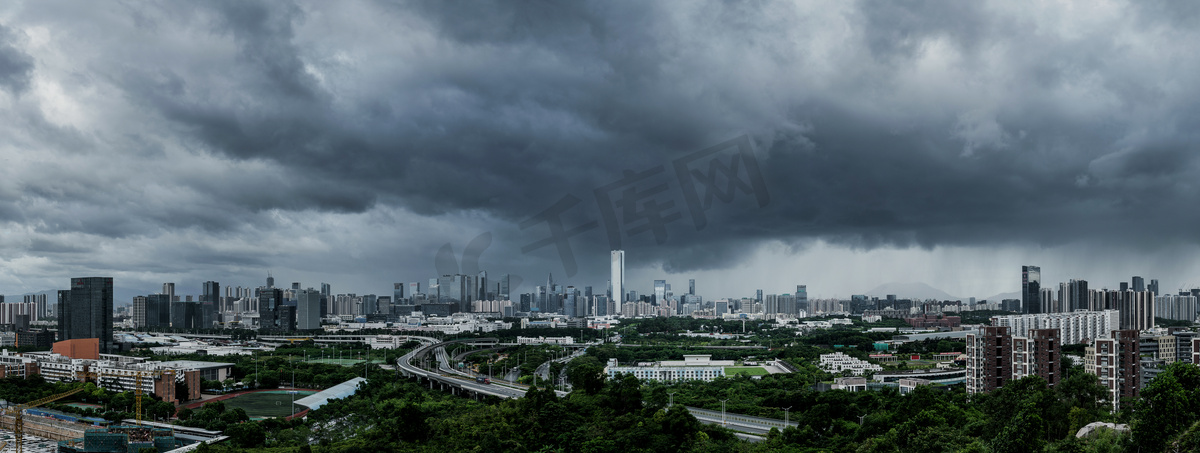 深圳暴雨摄影图图片