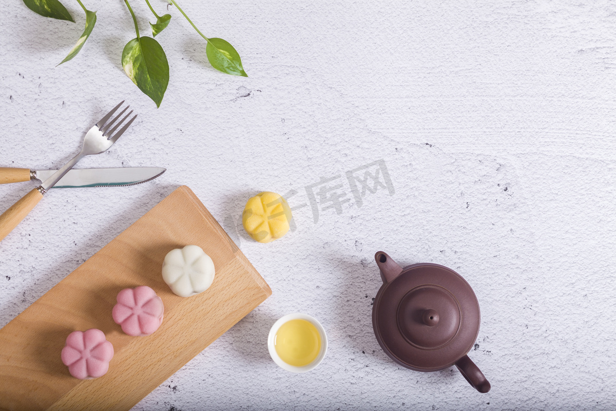 茶月饼中秋美食摄影图图片