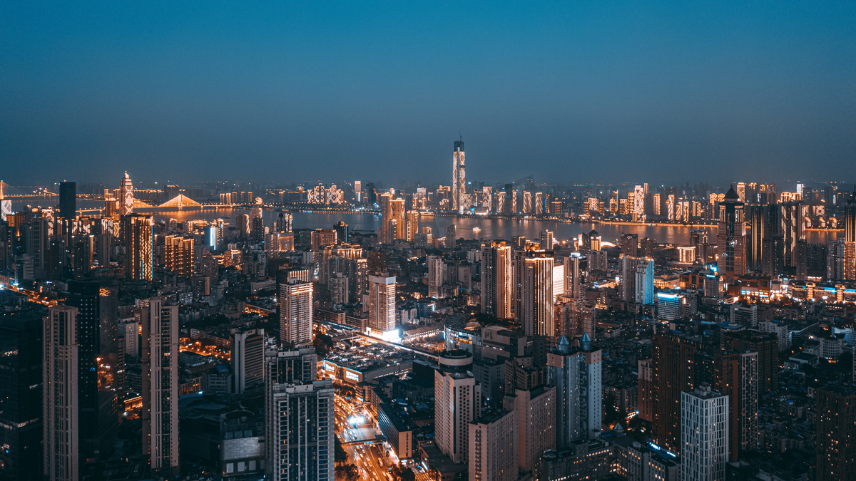 武汉夜景城市建筑群CBD大气摄影图图片