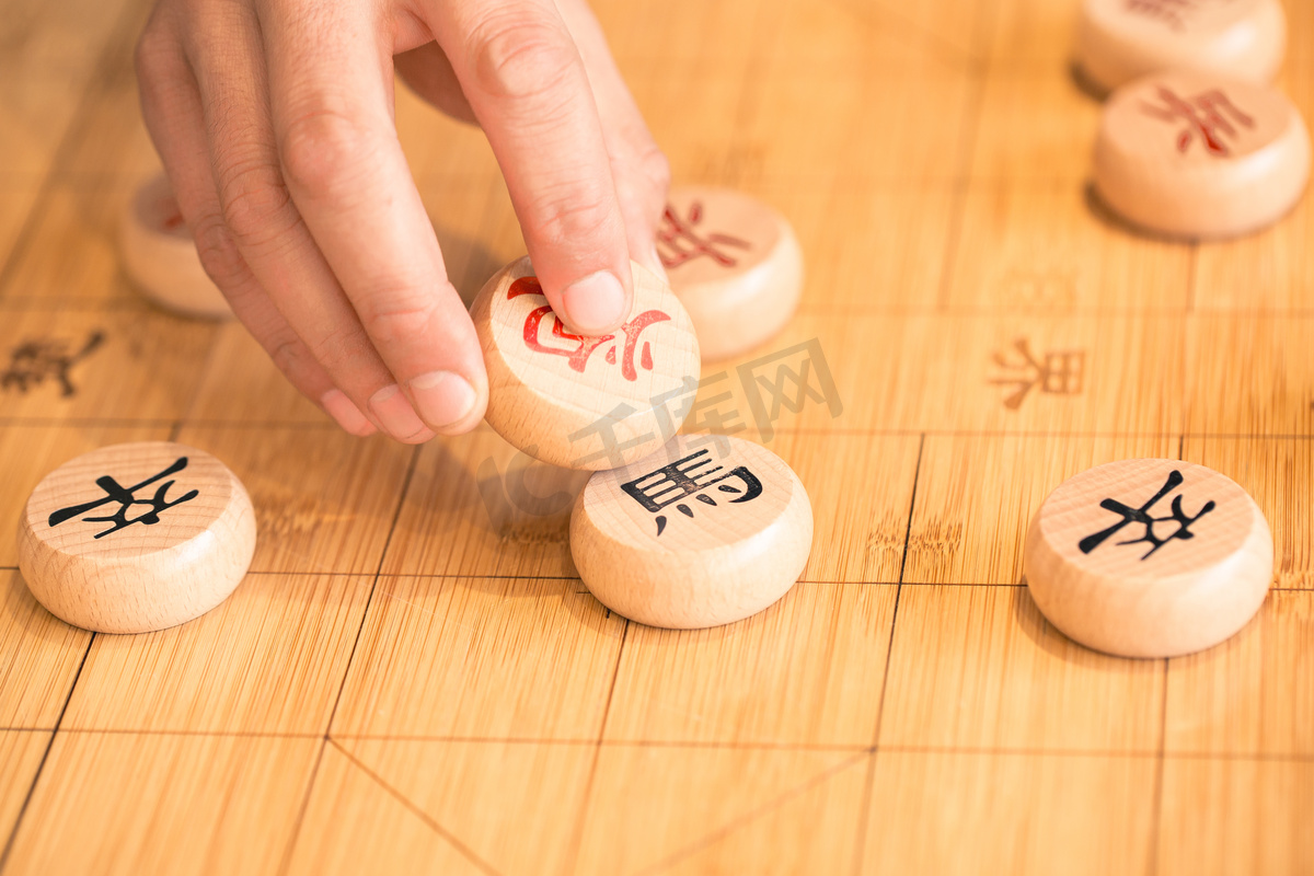 中国象棋红炮吃黑马图片