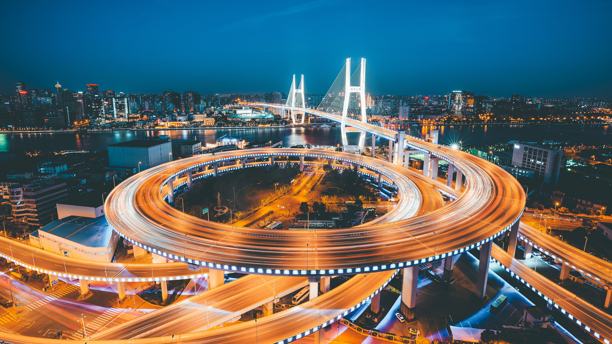 上海城市建筑夜景黄埔大桥摄影图图片