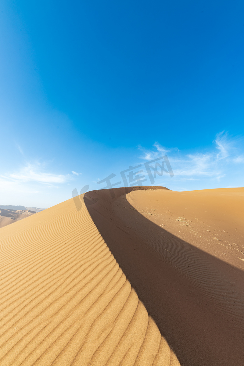 沙漠风景下午沙漠室外旅游摄影图配图图片