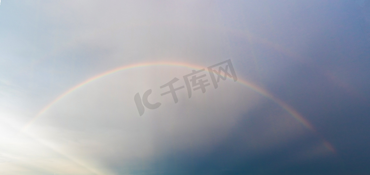 天气雨后初晴双彩虹天空风景摄影图配图图片