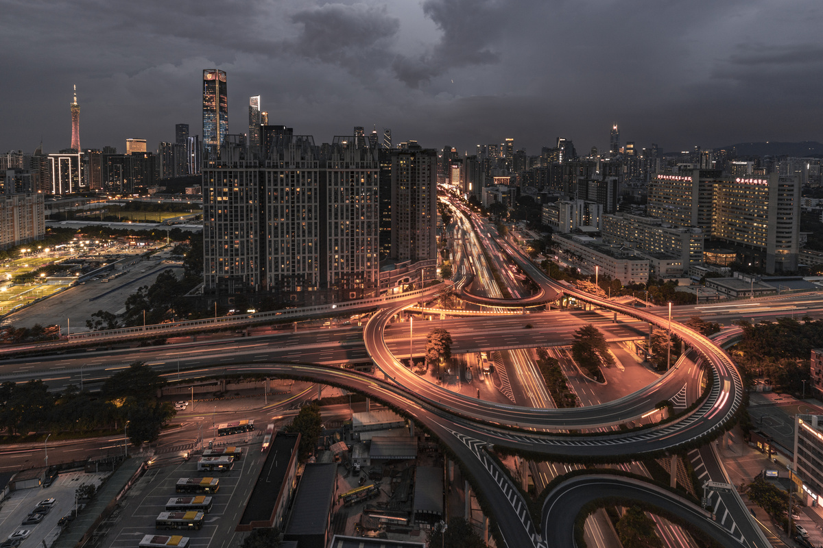 广州黄埔大道立交桥晚上立交楼顶拍摄摄影图配图图片