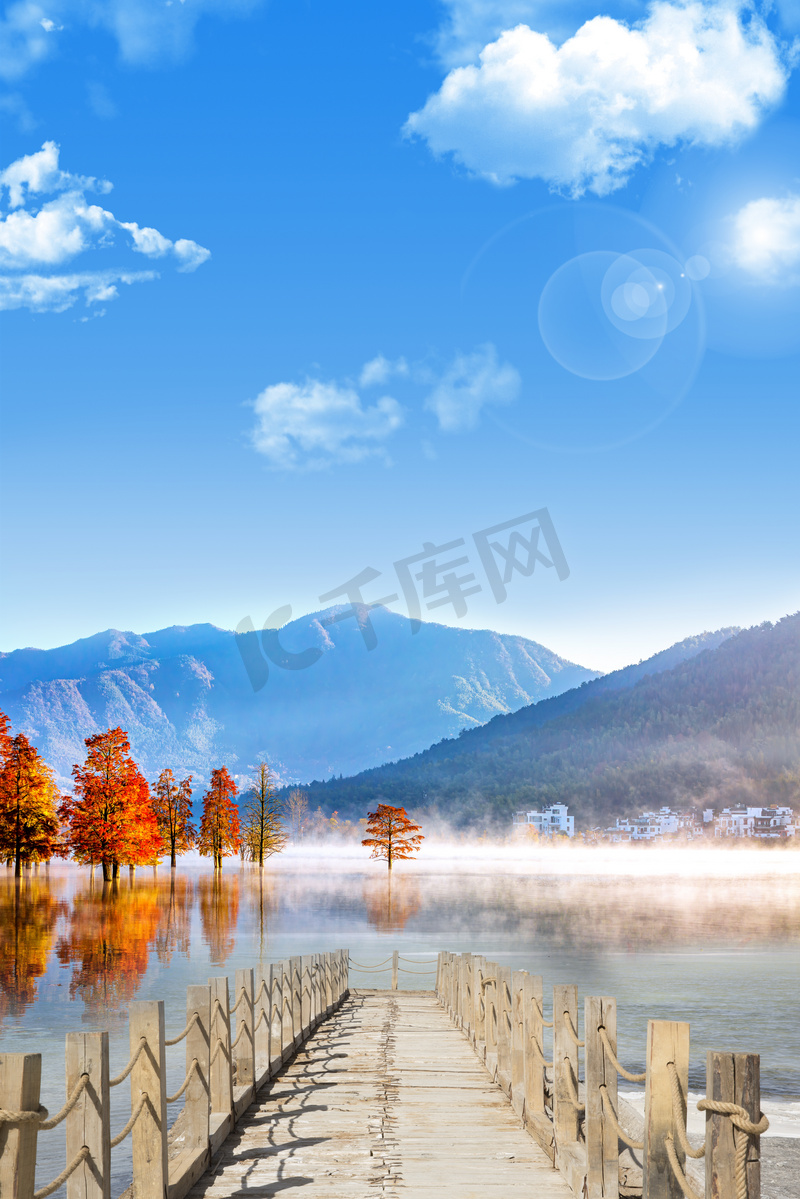 湖泊山脉红枫树摄影图山川河流图片