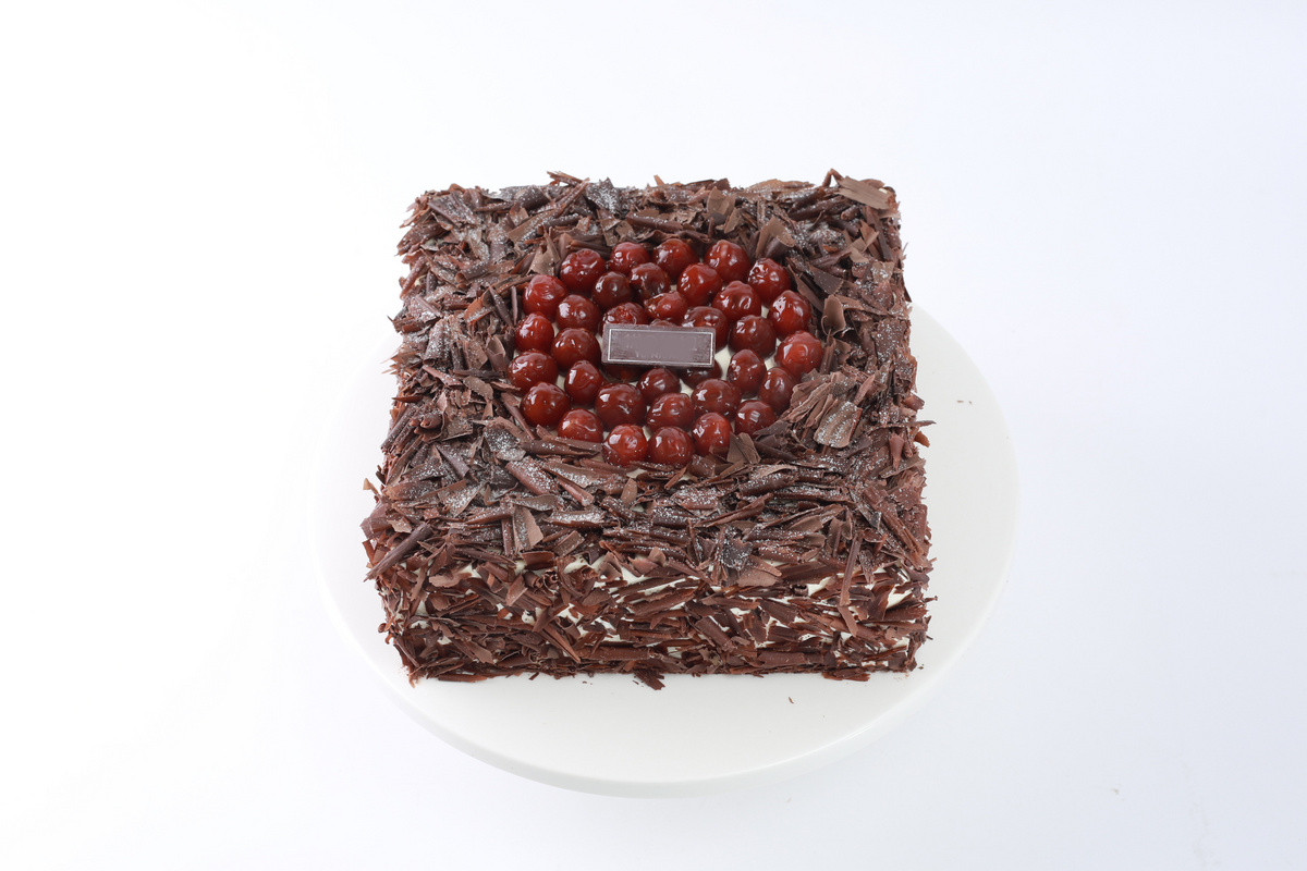 蛋糕黑森林糕点精致甜品蛋糕店烘焙生日多层夹心图片