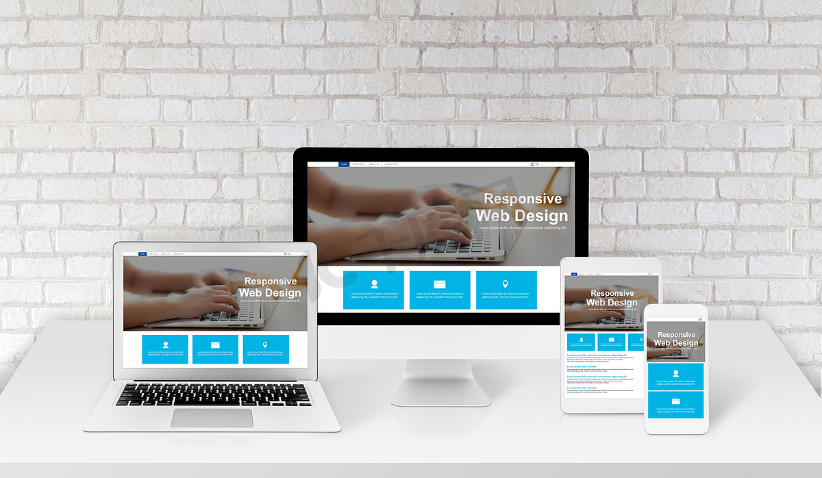 响应代理网页设计界面演示在显示设备上，笔记本电脑在工作场所，平板电脑和智能手机样机模板，工作室办公桌上的简单开发网站。图片