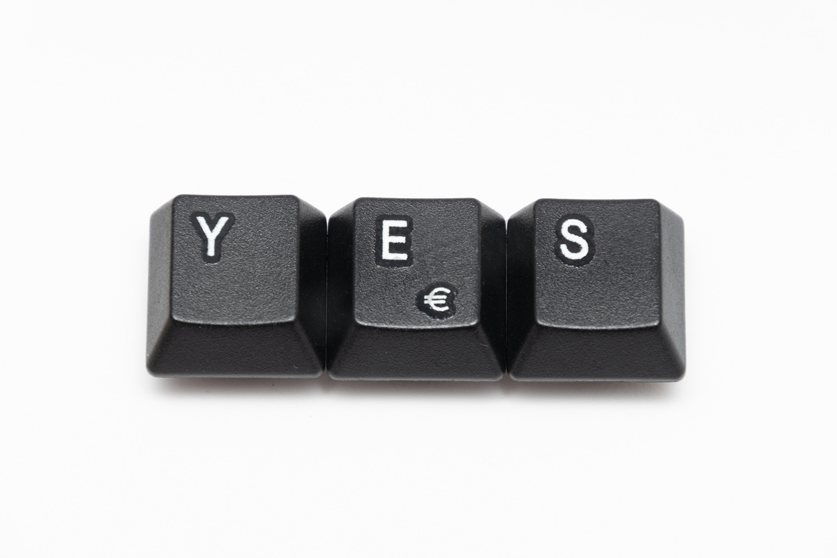 键盘单黑键不同字母YES图片