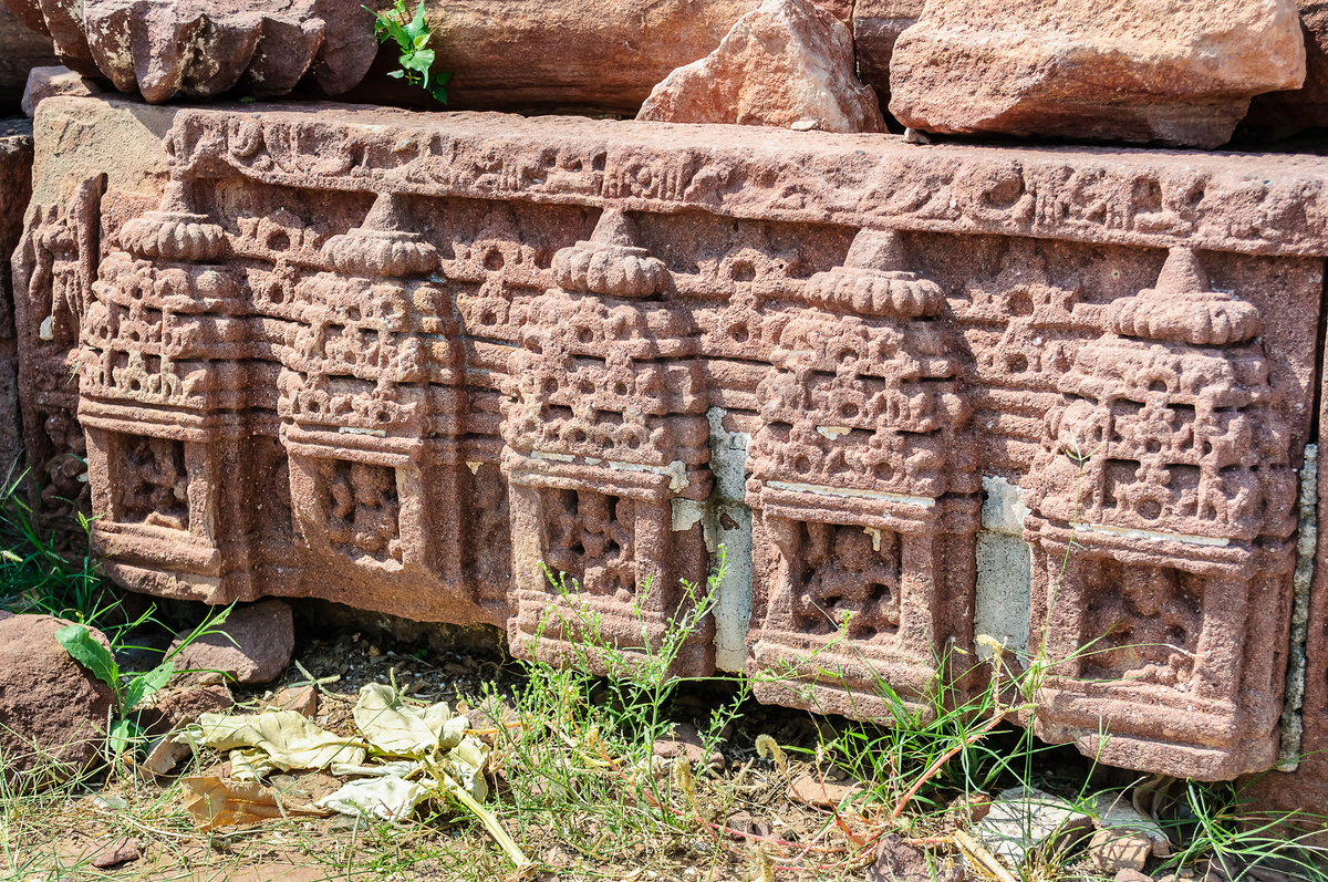 焦特普尔城 Mandor 破庙古石制品图片