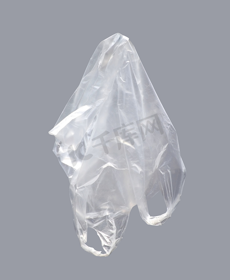 塑料袋、灰色背景的透明塑料袋、塑料袋透明废物、塑料袋透明垃圾、垃圾袋污染图片