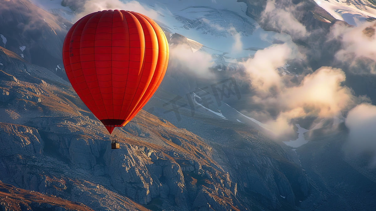 高山上空飞行的热气球图片图片