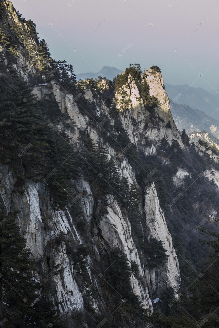 自然风光风景名胜鲁山尧山摄影图