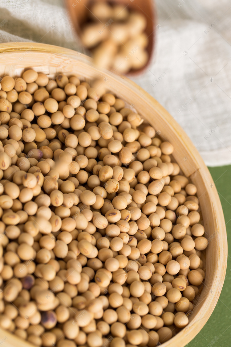 黄豆五谷杂粮摄影图