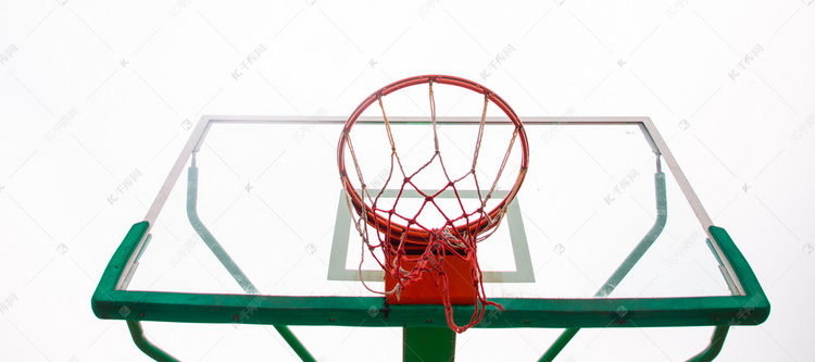 校园篮球场篮球架背景