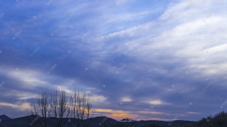 夕阳天空云层摄影图