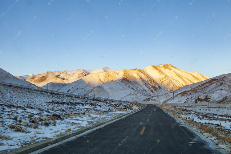 山里公路摄影图