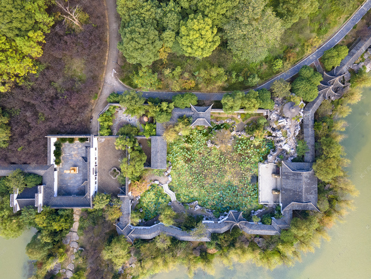 俯拍徽派建筑园林