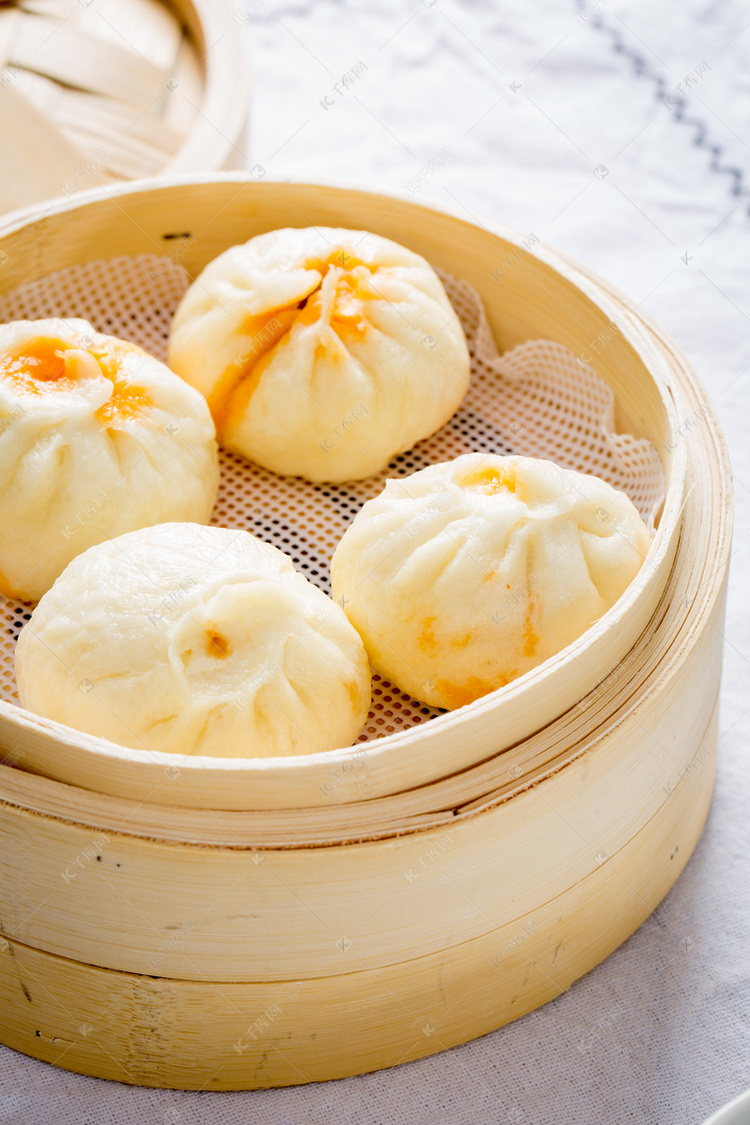 早饭传统蒸笼咸好吃小笼包早点摄影图配图