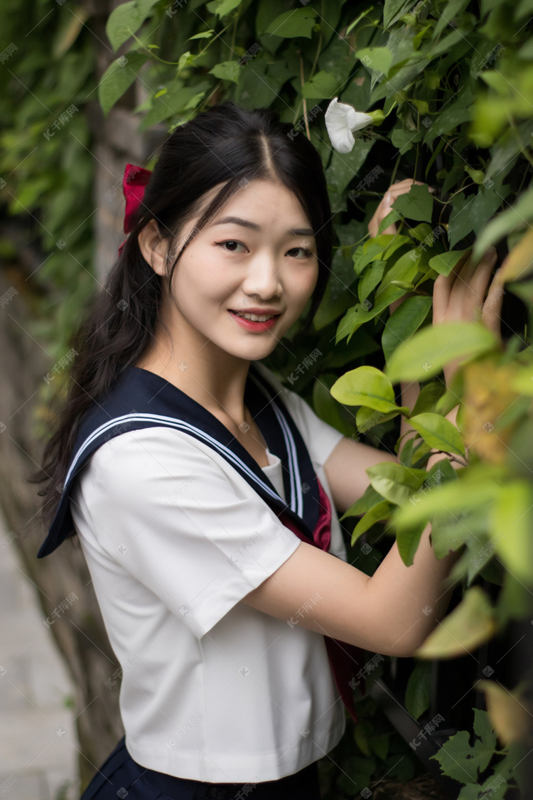 制服少女学生可爱美女摄影图配图
