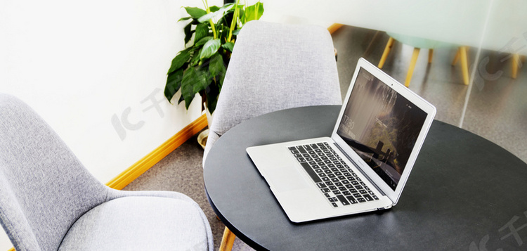 素材来源:08千库网商用版权素材(图片编号:66428)休闲办公室场景