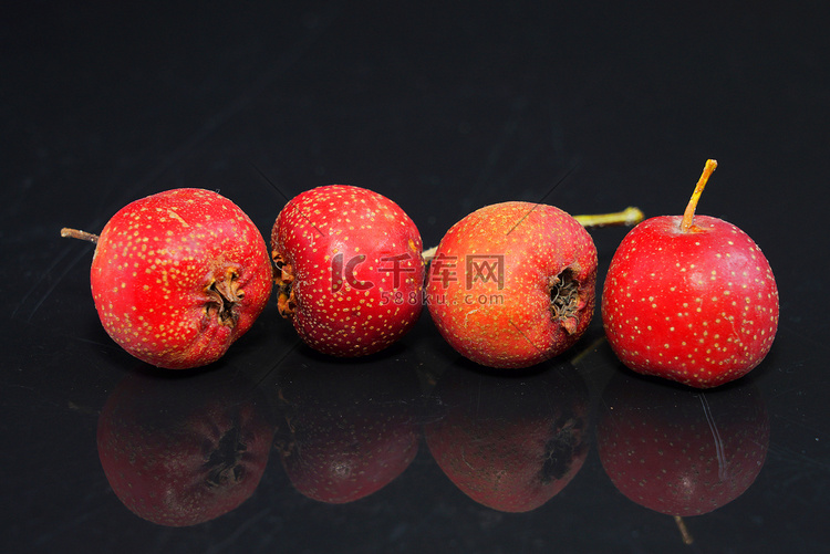 水果山楂食品摄影图