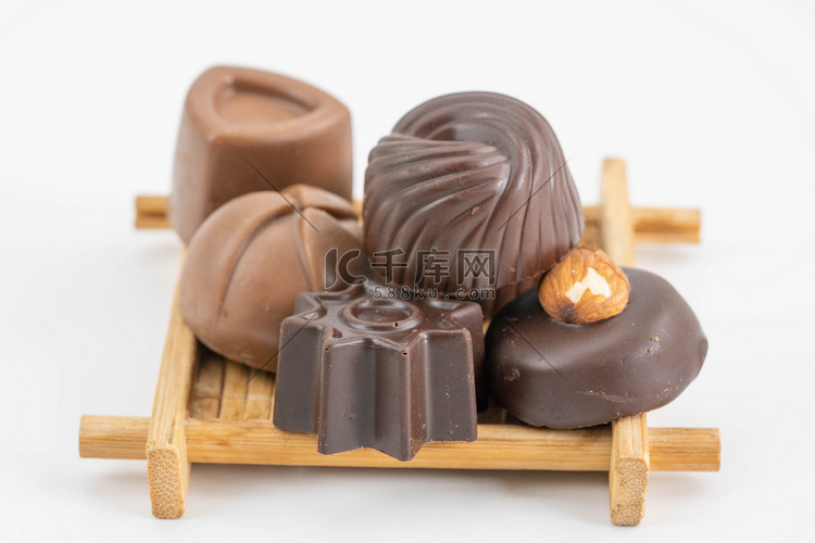 营养甜品巧克力摄影图
