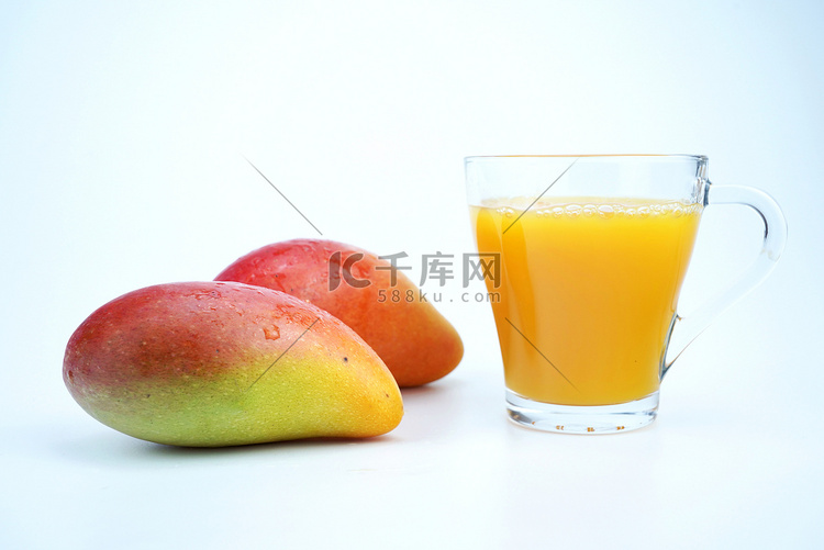 芒果芒果汁摄影图