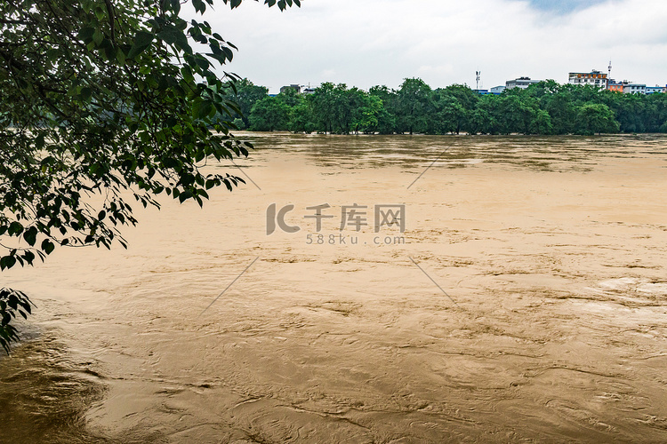 暴雨洪涝灾害摄影图