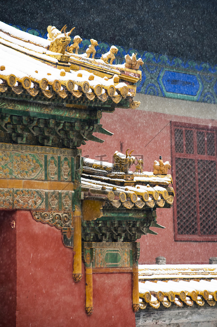 北京故宫雪景古代建筑神兽局部摄